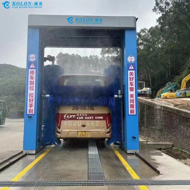 تجربة كولون: نتائج تنظيف لا مثيل لها مع آلة غسيل الحافلات المتطورة لدينا